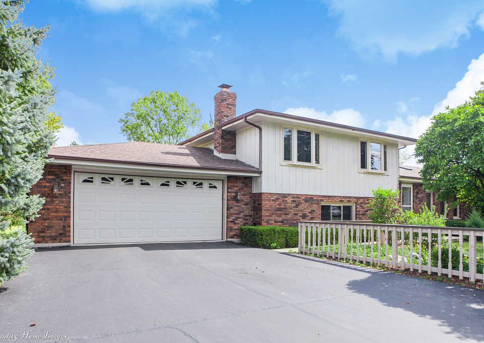 1st image of 24603 S Wildwood Ct