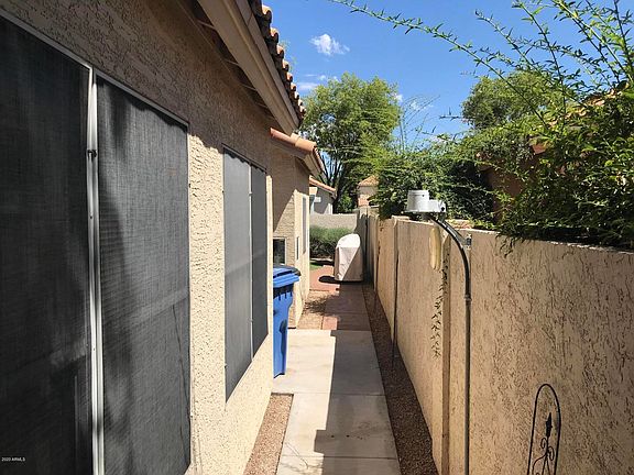 4th image of 2318 E Gondola Ln