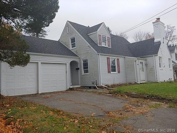 2nd image of 60 Ridgebrook Rd