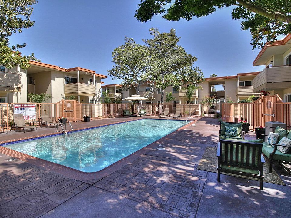 Mountain View Town Center 405 Stierlin Rd Mountain View CA Zillow