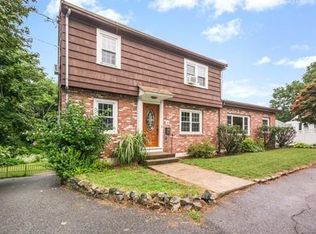 59 Strafford Rd, Westwood, MA 02090