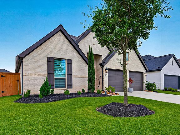 3rd image of 639 Malibu Pines Dr