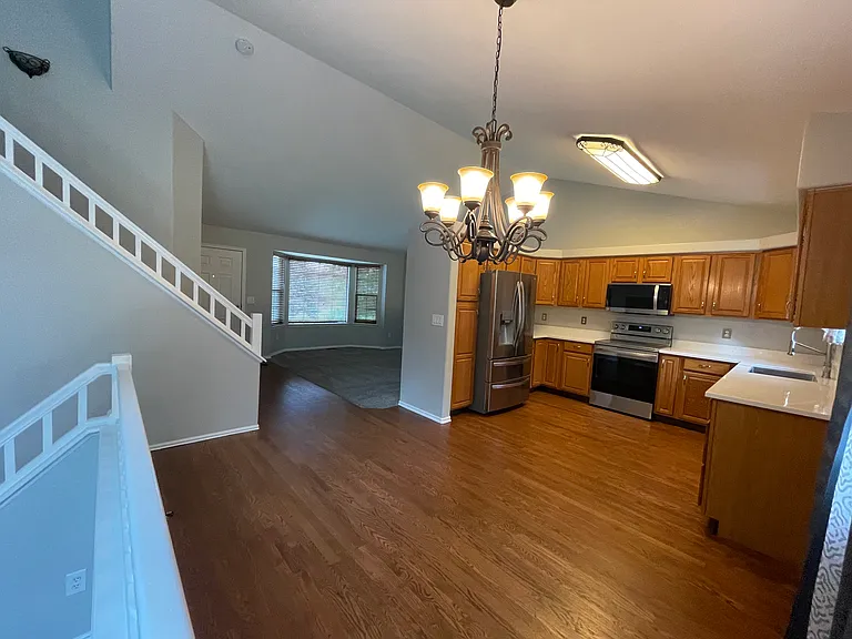8942 W Lake Dr — Photo 5