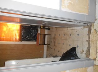 5812 Woodville Rd, Northwood, OH 43619