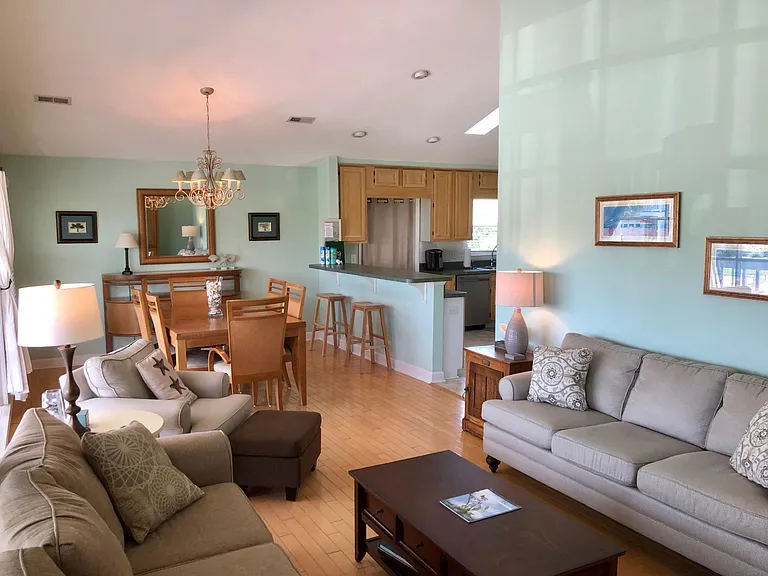 111 Parmele Blvd — Photo 9