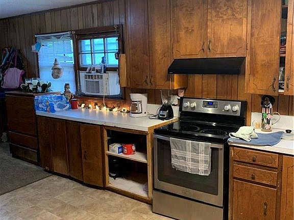 5th image of 106 Brunet Dr