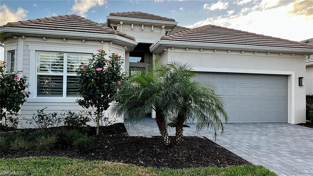 2 bed, 2.0 bath, 2061 sqft, $10,995 — Photo 1