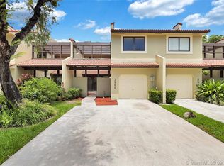 3966 Adra Ave #C-52, Doral, FL 33178