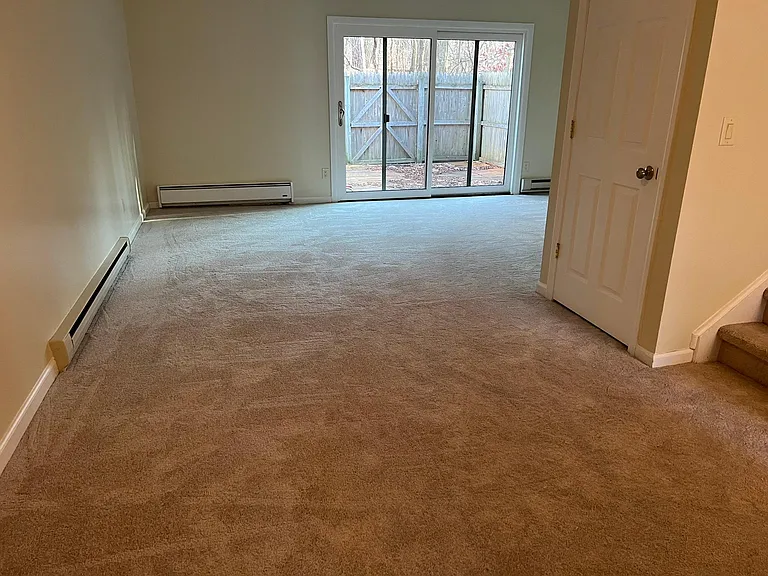 131 Point Of Woods Dr — Photo 11