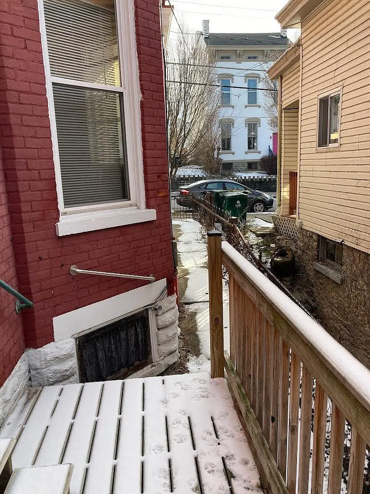 1 bed, 750 sqft, $1,100 — Photo 2