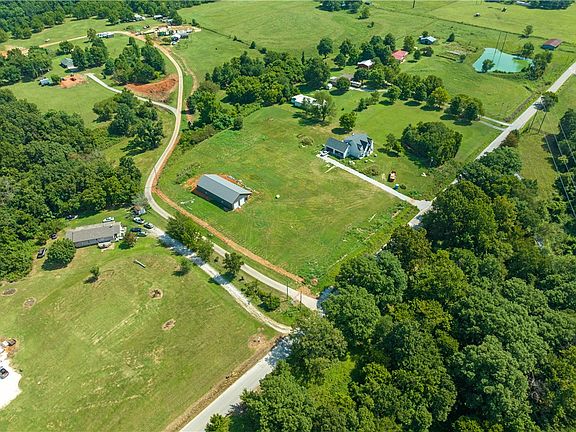 5th image of Wildcat Creek Wc 851 Blvd