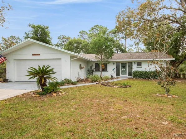 6698 W Oaklawn St, Homosassa, FL 34446