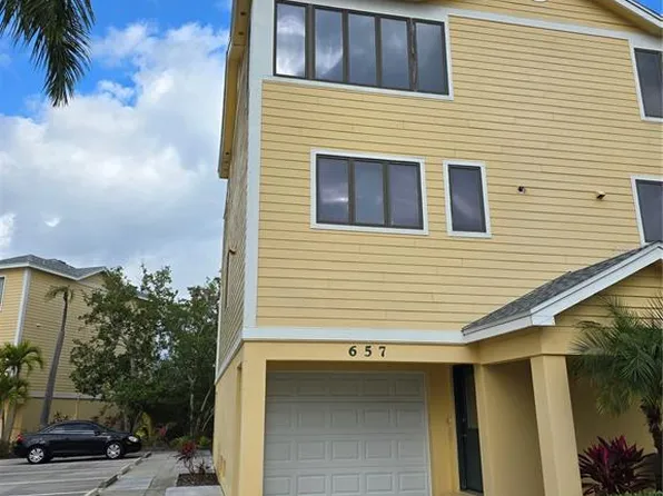 657 Cedars Ct, Longboat Key, FL 34228