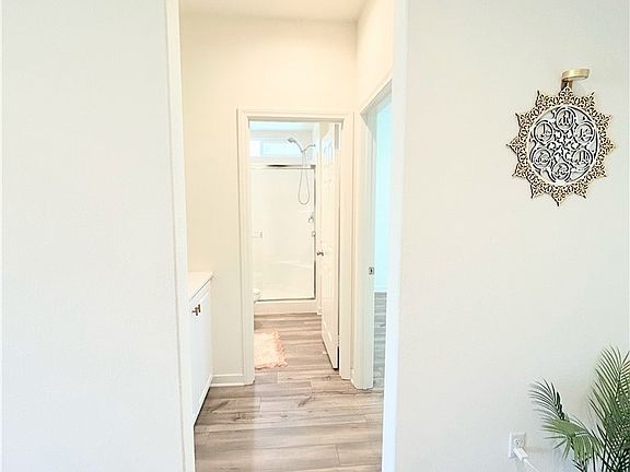 4th image of 9677 Mondrian Ln