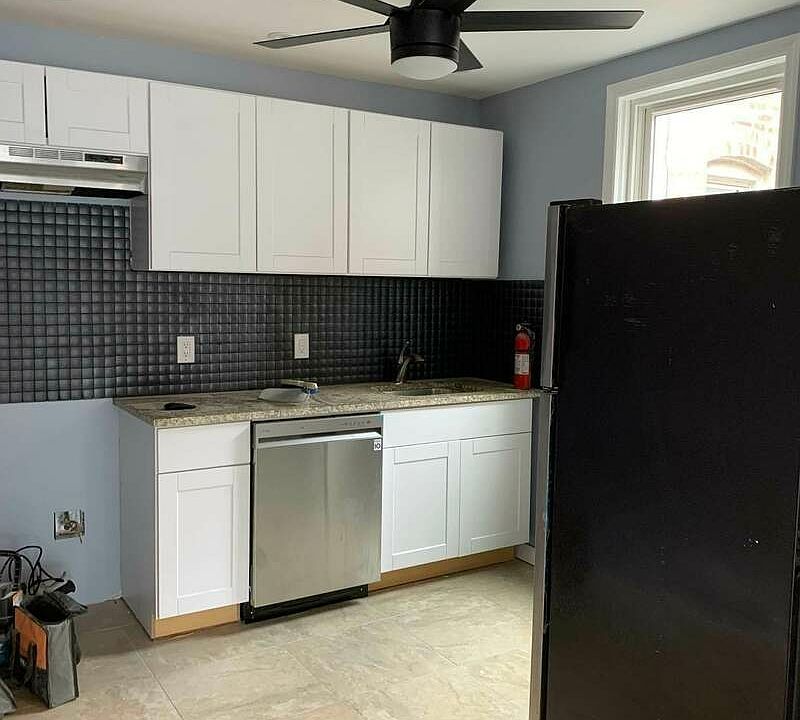1st image of 2531 34th St #2