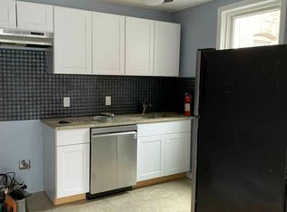 2531 34th St #2, Astoria, NY 11103
