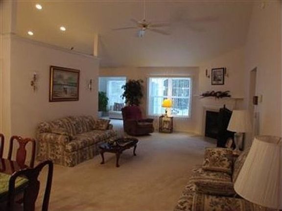 5th image of 174 Marilyn Ln #31