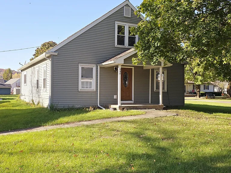 540 Park St — Photo 1