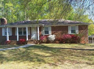 103 Aloha Dr, Greenville, SC 29611