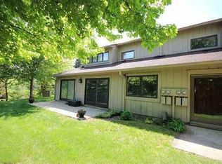 505 Vistula Ter APT 2-W, Mishawaka, IN 46544