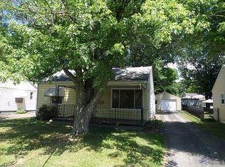 1974 Bonnie Brae Ave NE, Warren, OH 44483