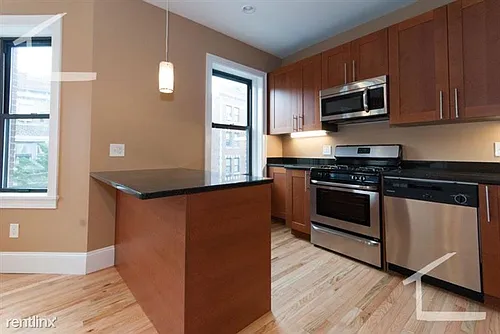 6 Lothian Rd #13 Photo 1