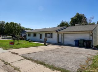 1494 Gladstone St, Sheridan, WY 82801