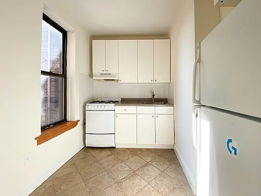 Rented by Brooklyn Blocks Real Estate | media 27