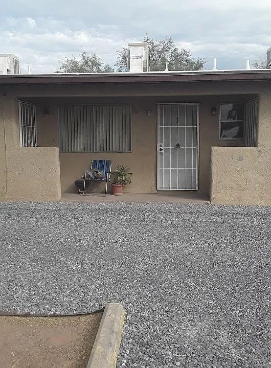 3638 E Monte Vista Dr #6