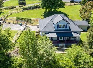 424 Case Cove Rd, Candler, NC 28715