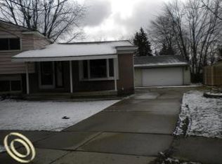 256 Shana St, Canton, MI 48187