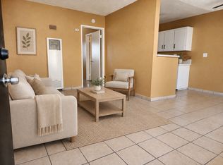 319 S Birch St APT 10, Santa Ana, CA 92701