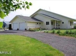 4208 Thorp Rd, Moxee, WA 98936