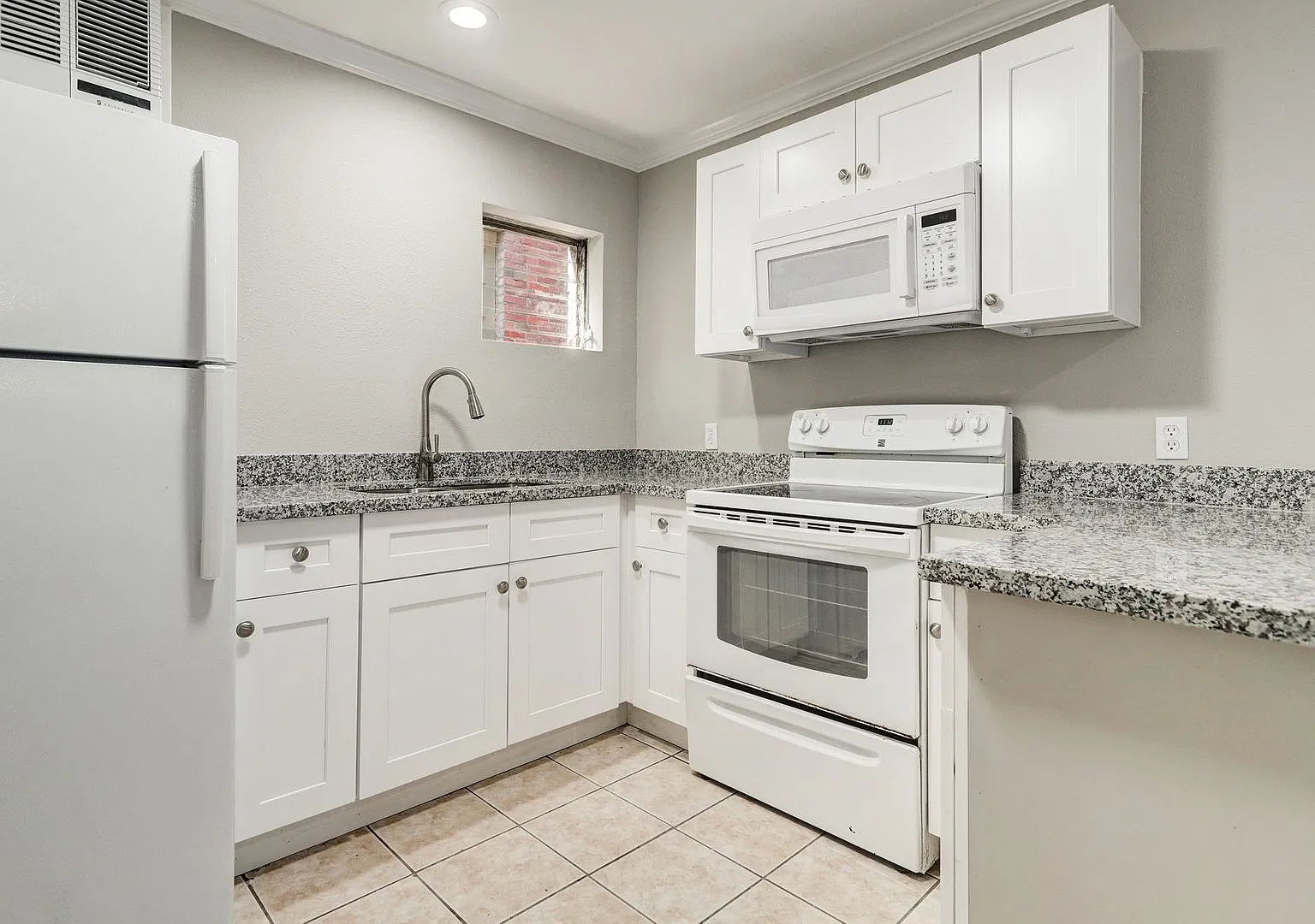 2013 Colquitt — Photo 1
