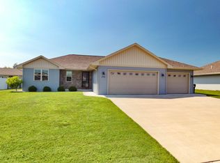 1741 Jerome Way, Green Bay, WI 54313