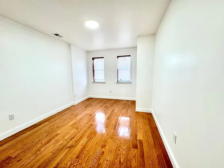 1621 S 5th St #2 — Photo 12