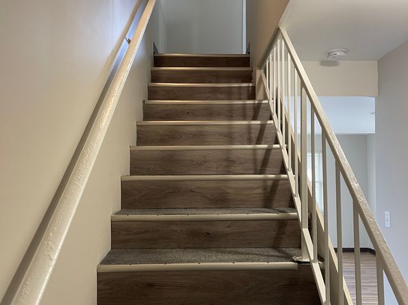 1512 11th Ave N APT 8