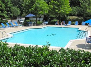 1701 Blue Flint Ct, Reston, VA 20190