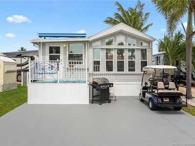 669 Nettles Blvd, Jensen Beach, FL, 34957