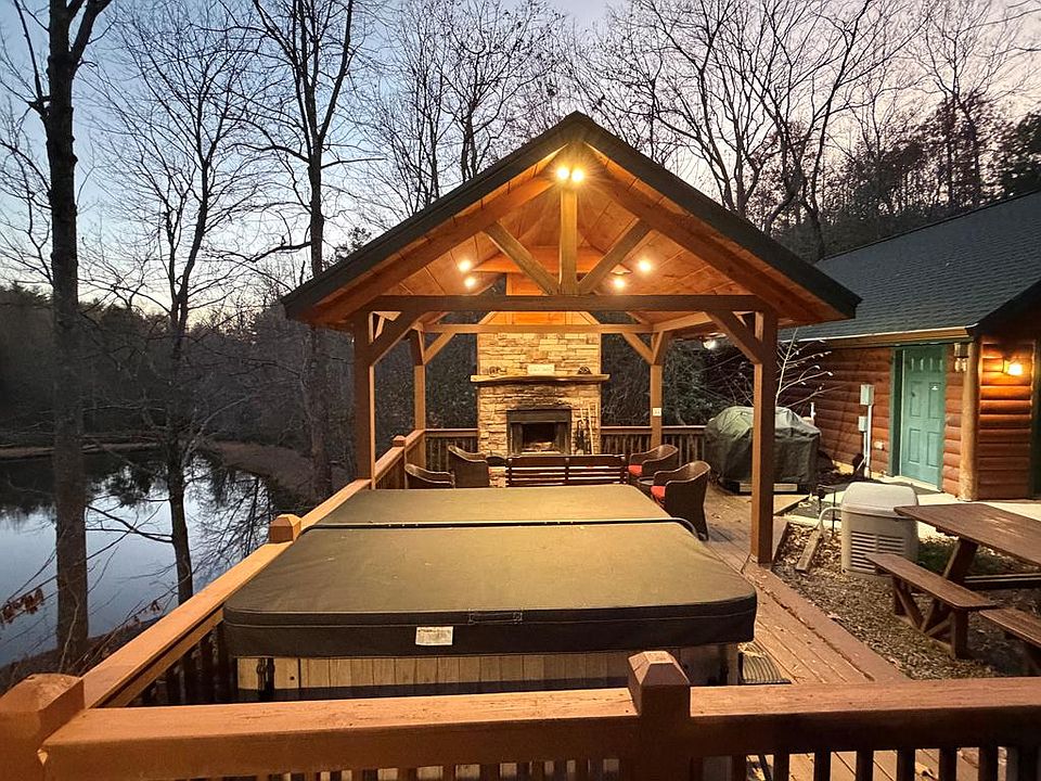 1st image of 35 Wunder Bear Rdg