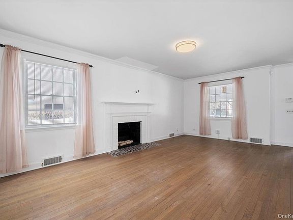 5th image of 66 Middle Road