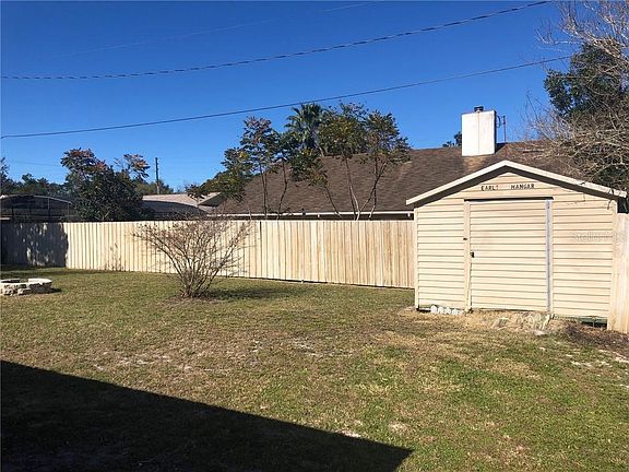 4th image of 1214 Feather Dr