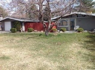 5571 S Fairoaks Dr, Salt Lake City, UT 84117