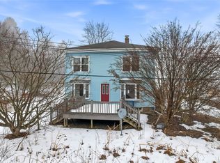 495 E Jamestown Rd, Greenville, PA 16125