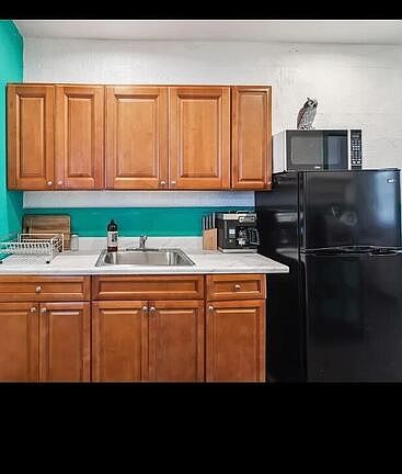Kitchenette Area with all of your cooking needs
