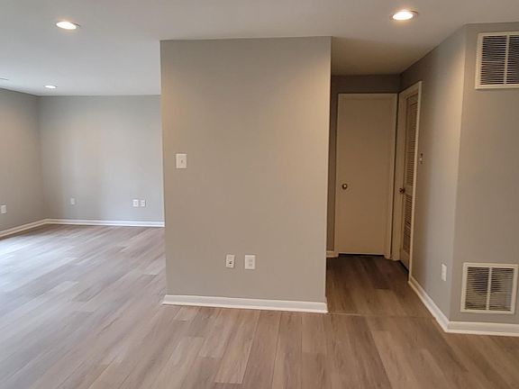 5th image of 44252 Mossy Brook Sq