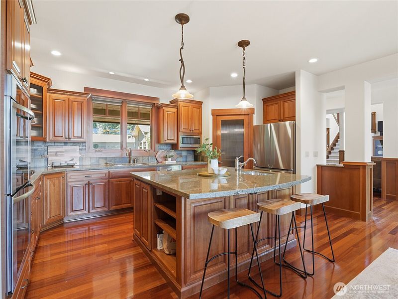4th image of 431 S Davies Road