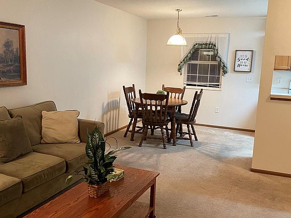 5th image of 4228 Wincove Dr