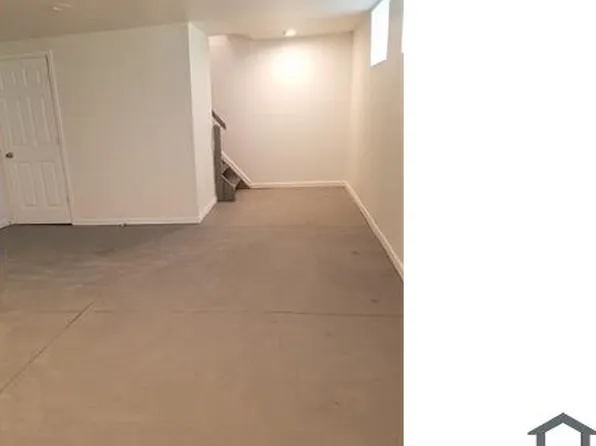 1035 Del Monte Pl, Cincinnati, OH 45205