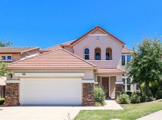 9195 Fairway Ct, Patterson, CA 95363